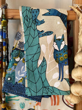 Load image into Gallery viewer, Danica Studio Peacock Linen Blend Towels (set of 2)
